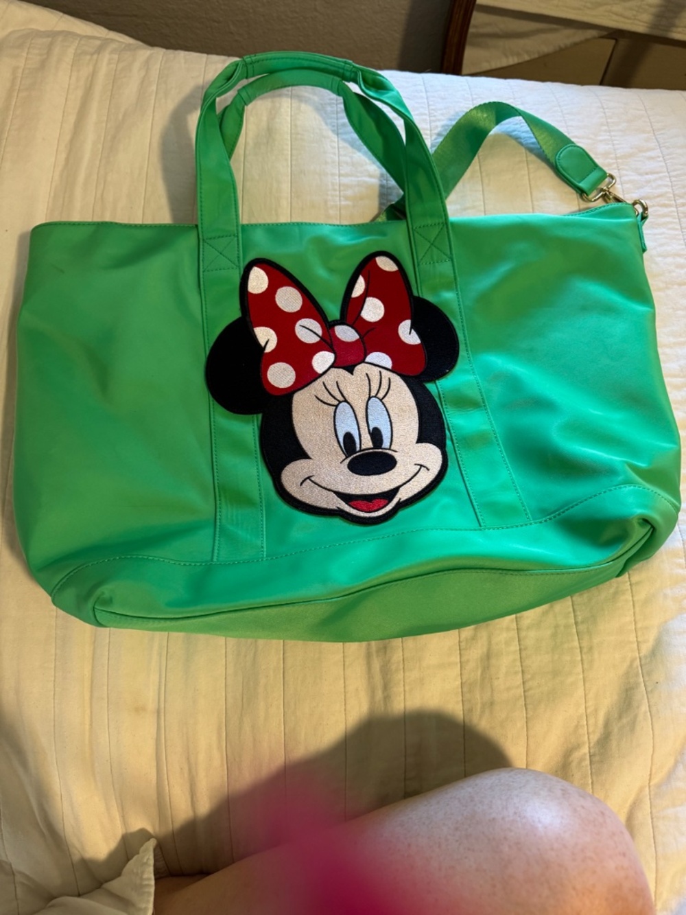 Disney Minnie Mouse Large Stoney Clover Lane Large Green Tote - Picture 7 of 8